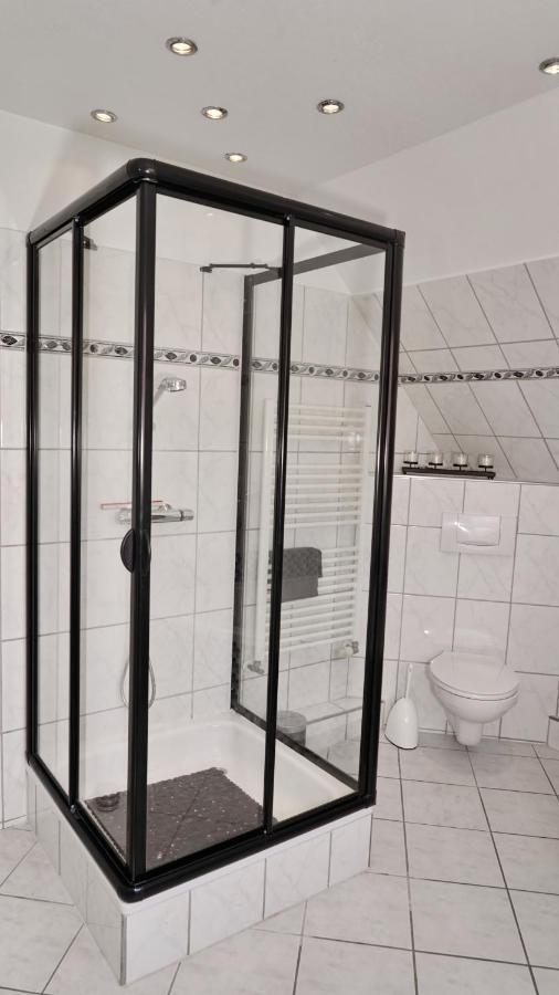 3 Schlafzimmer 8 Gaste Ruhig 110Qm Nahe Flughafen Norderstedt Zewnętrze zdjęcie