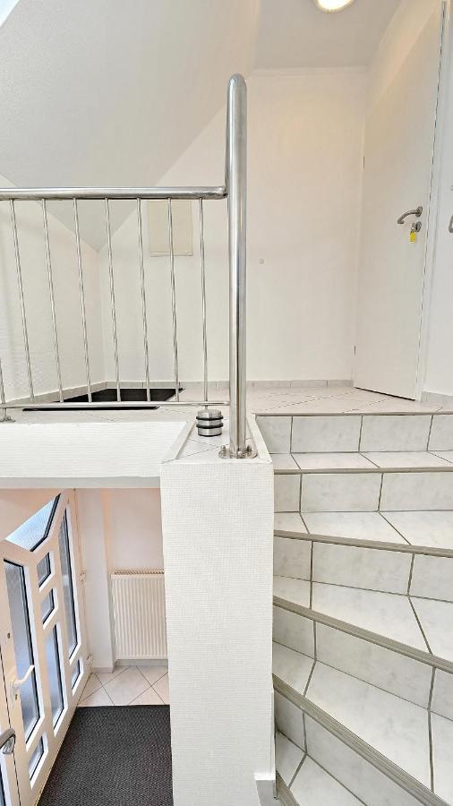 3 Schlafzimmer 8 Gaste Ruhig 110Qm Nahe Flughafen Norderstedt Zewnętrze zdjęcie