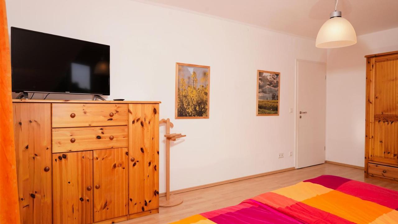 3 Schlafzimmer 8 Gaste Ruhig 110Qm Nahe Flughafen Norderstedt Zewnętrze zdjęcie